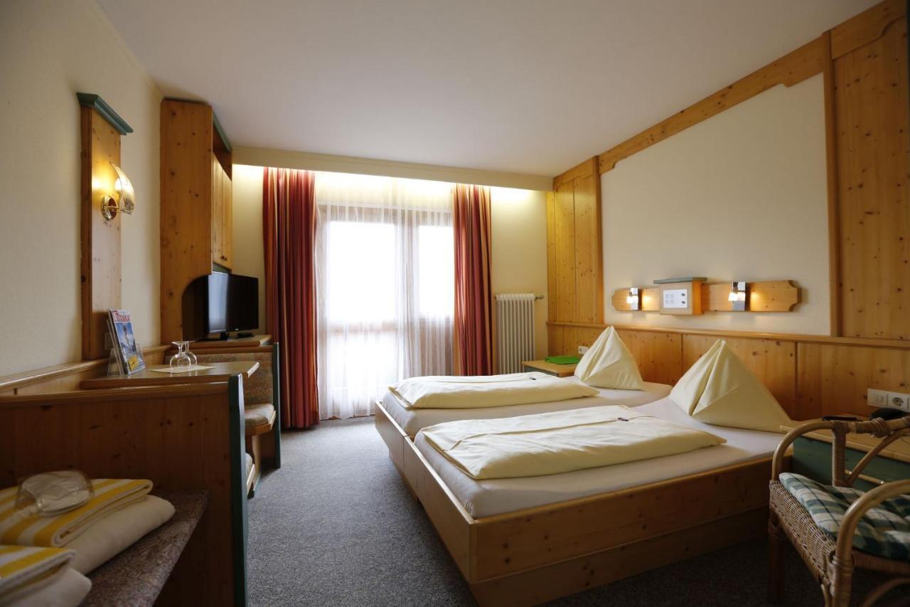 Premium Wanderhotel Steirerhof Schladming Exterior photo